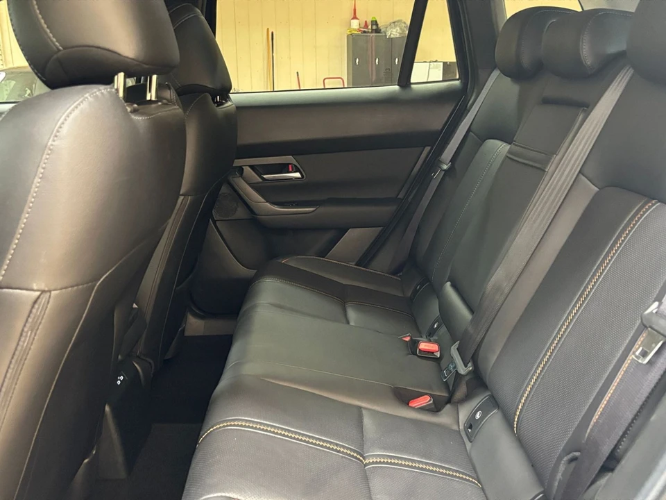 2025 Mazda CX-50 - Image 28 of 31