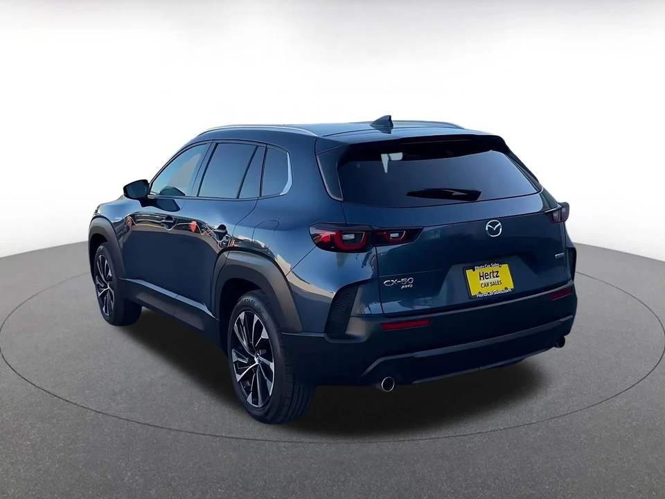 2025 Mazda CX-50 - Image 12 of 31