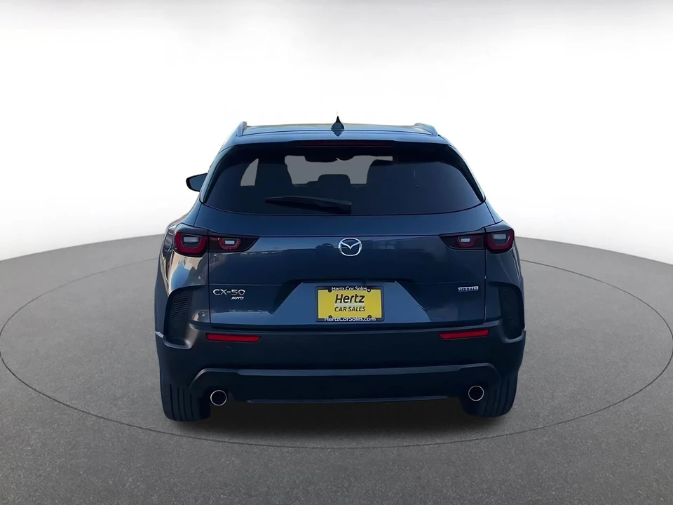 2025 Mazda CX-50 - Image 14 of 31