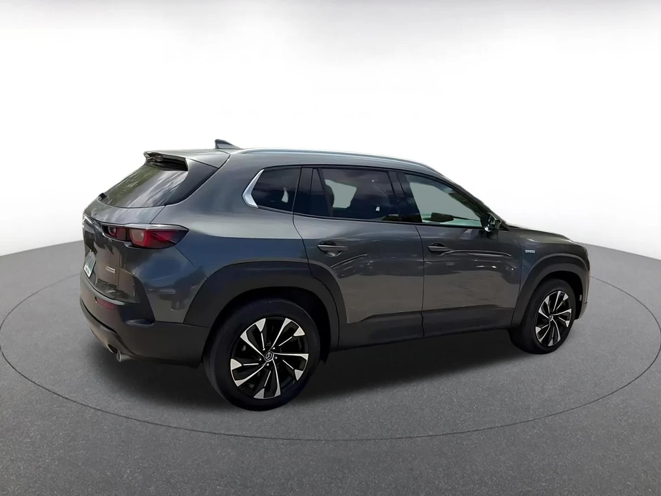 2025 Mazda CX-50 - Image 13 of 31