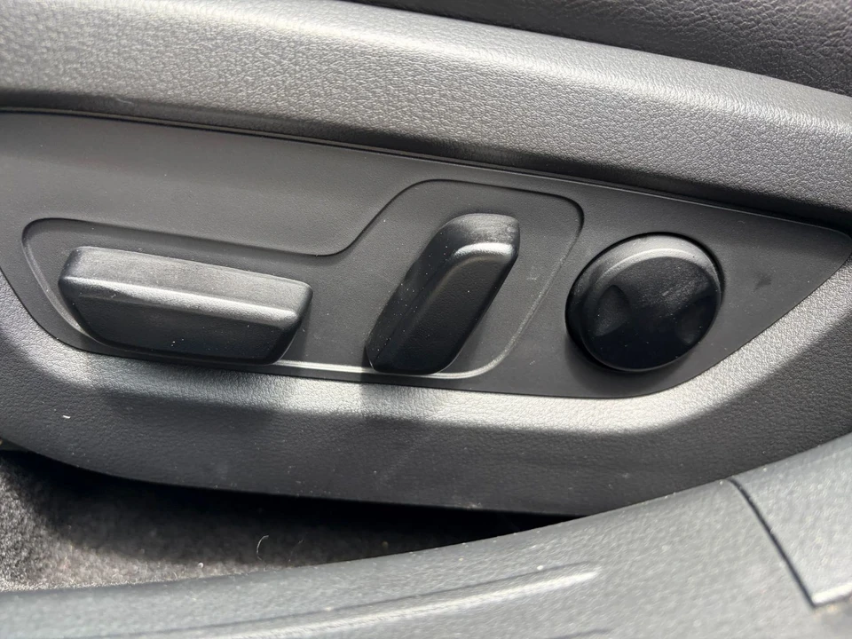 2025 Mazda CX-50 - Image 20 of 31