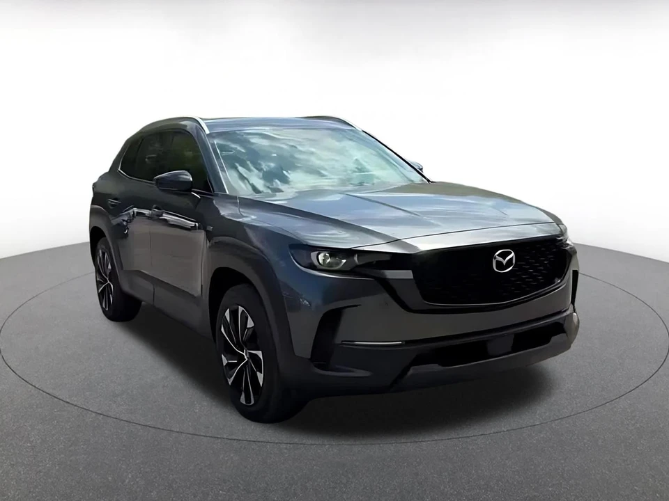 2025 Mazda CX-50 - Image 3 of 31
