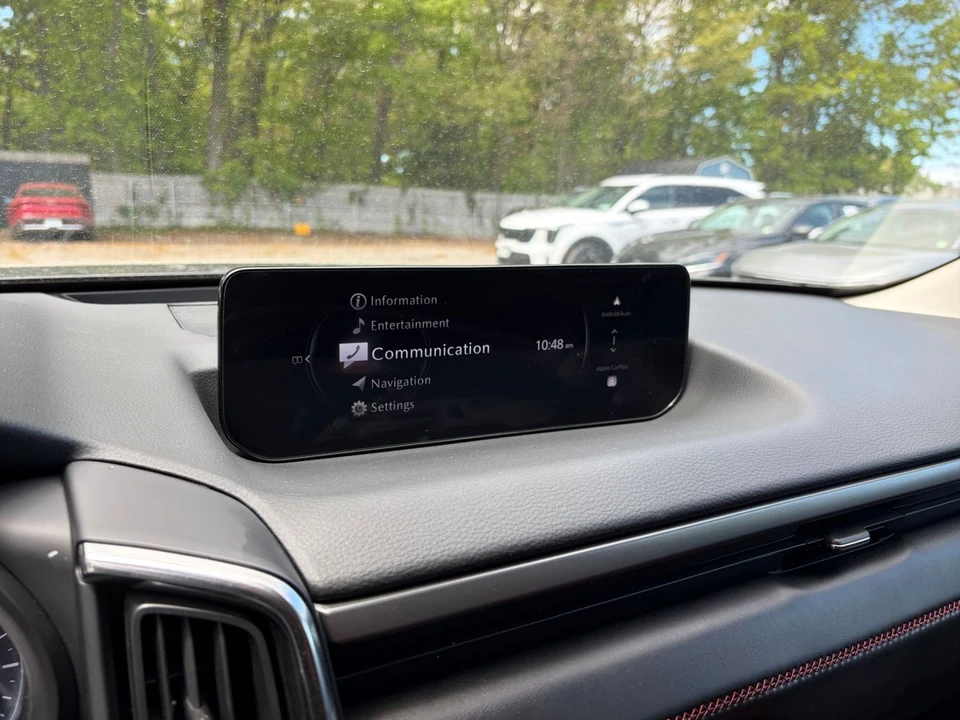 2025 Mazda CX-50 - Image 18 of 31