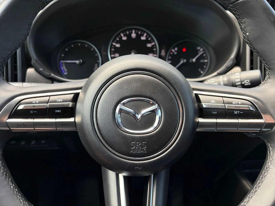2025 Mazda CX-50 - Image 26 of 31