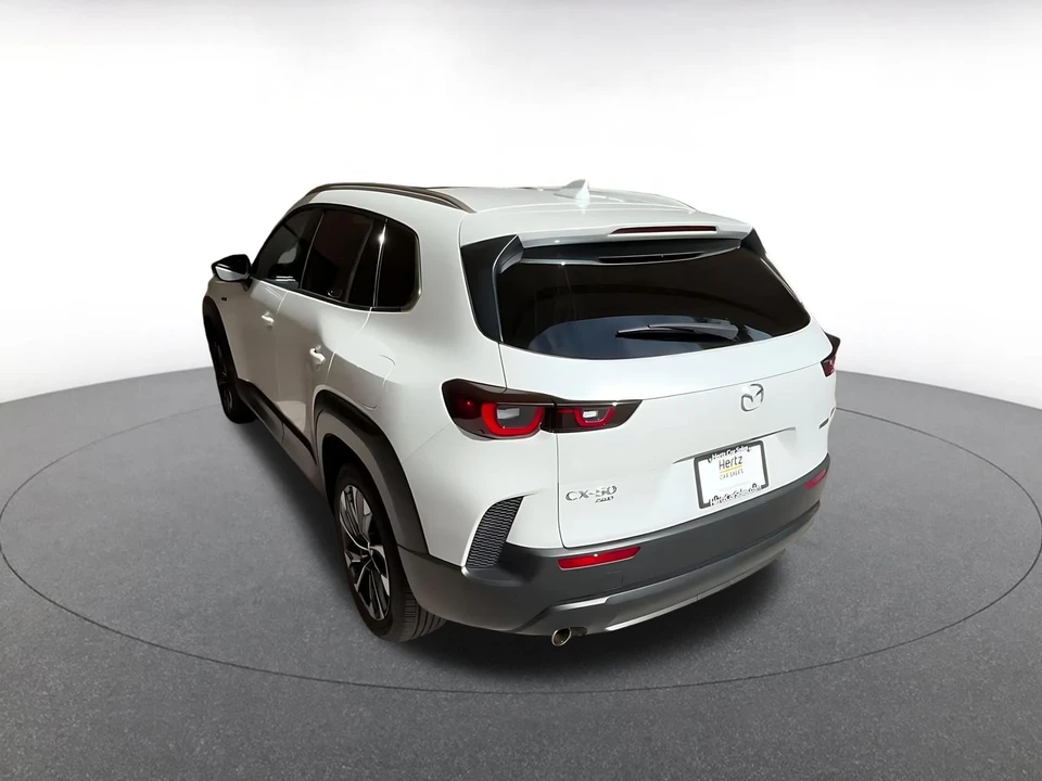2025 Mazda CX-50 - Image 9 of 31