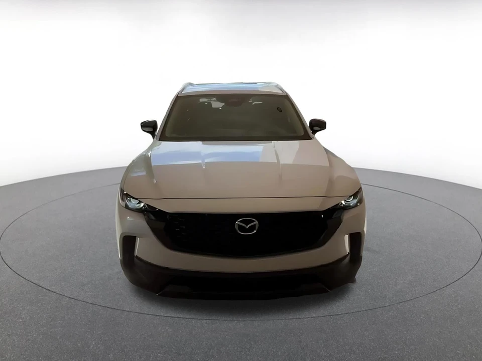 2025 Mazda CX-50 - Image 4 of 31