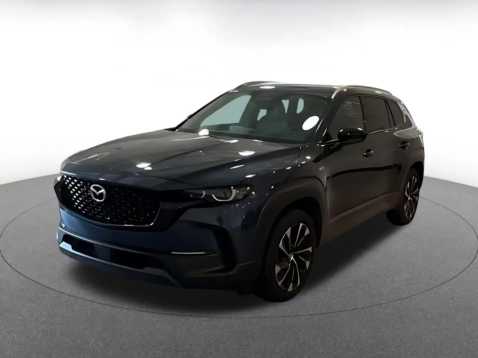 2025 Mazda CX-50 - Image 4 of 31