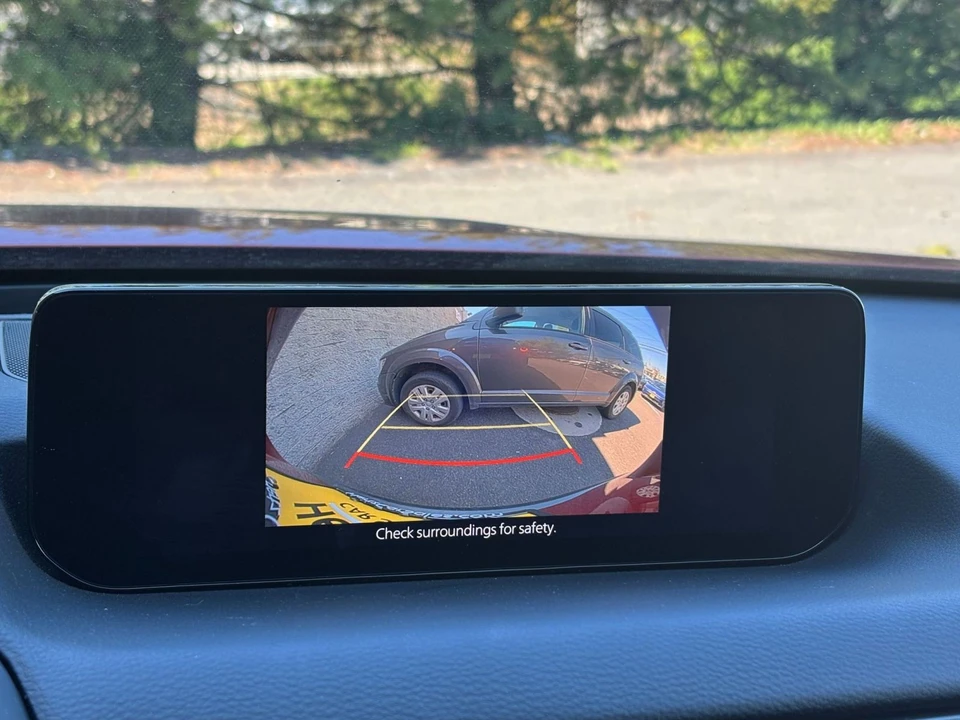 2025 Mazda CX-50 - Image 22 of 31