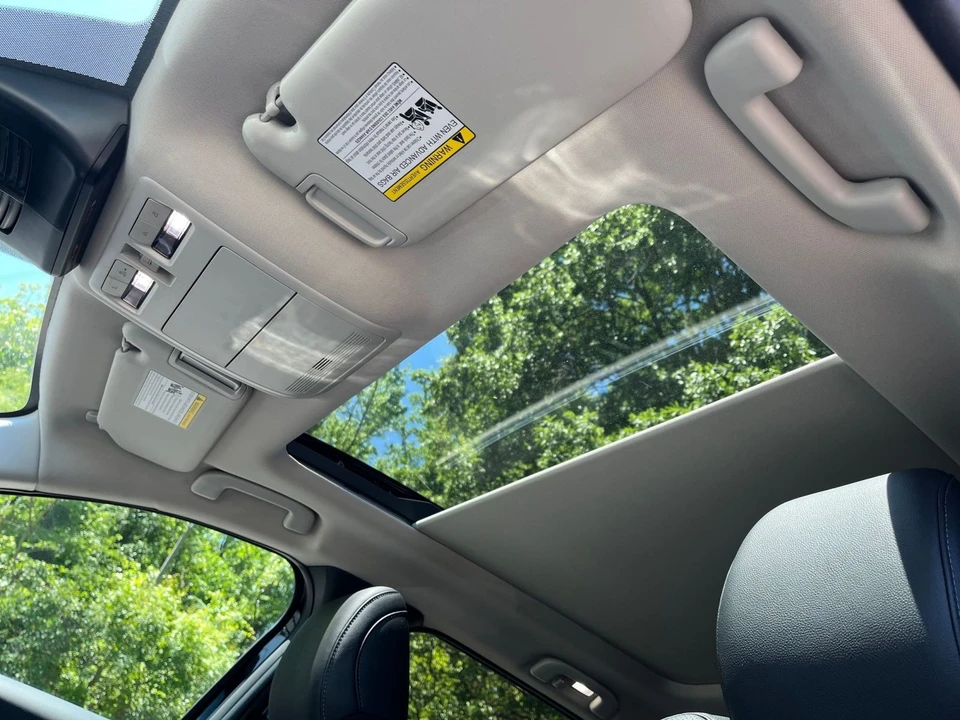 2025 Mazda CX-50 - Image 27 of 31