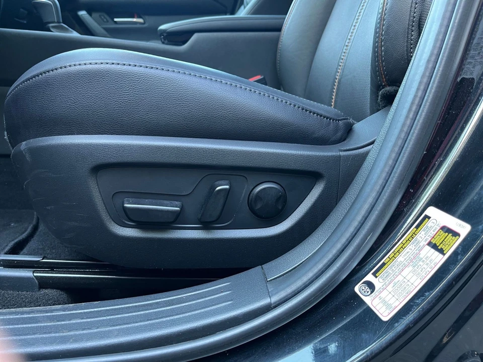 2025 Mazda CX-50 - Image 24 of 31