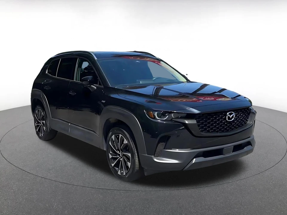 2025 Mazda CX-50 - Image 3 of 31