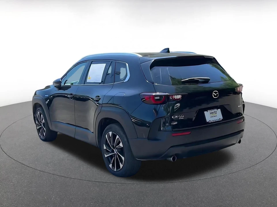 2025 Mazda CX-50 - Image 11 of 31