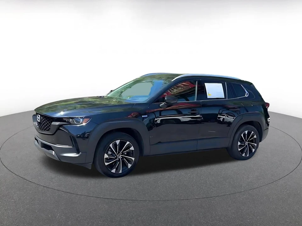 2025 Mazda CX-50 - Image 9 of 31