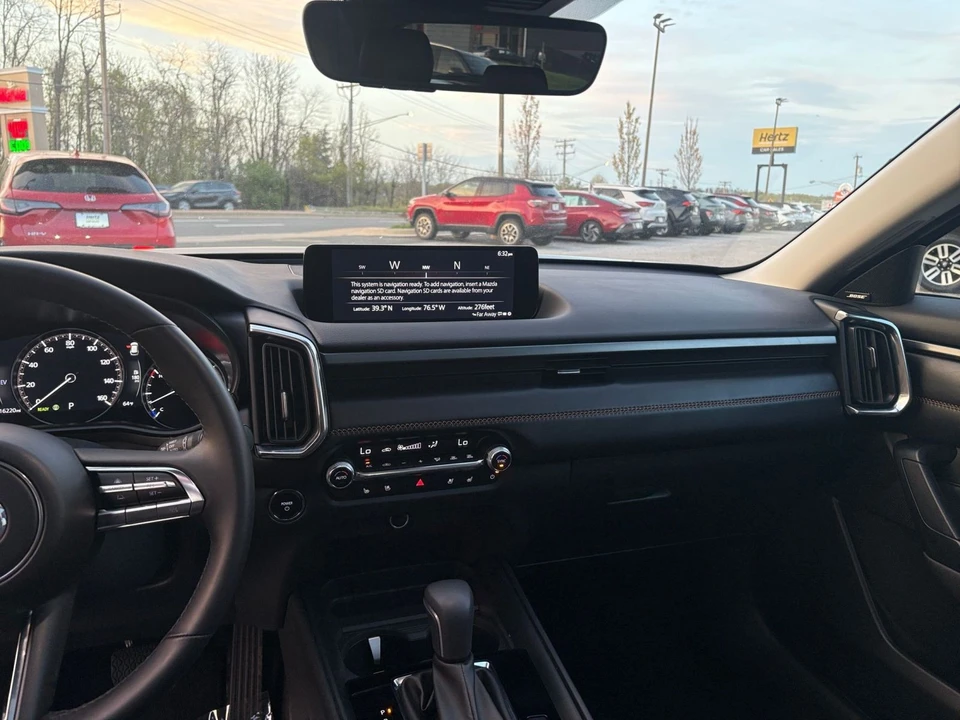 2025 Mazda CX-50 - Image 14 of 31