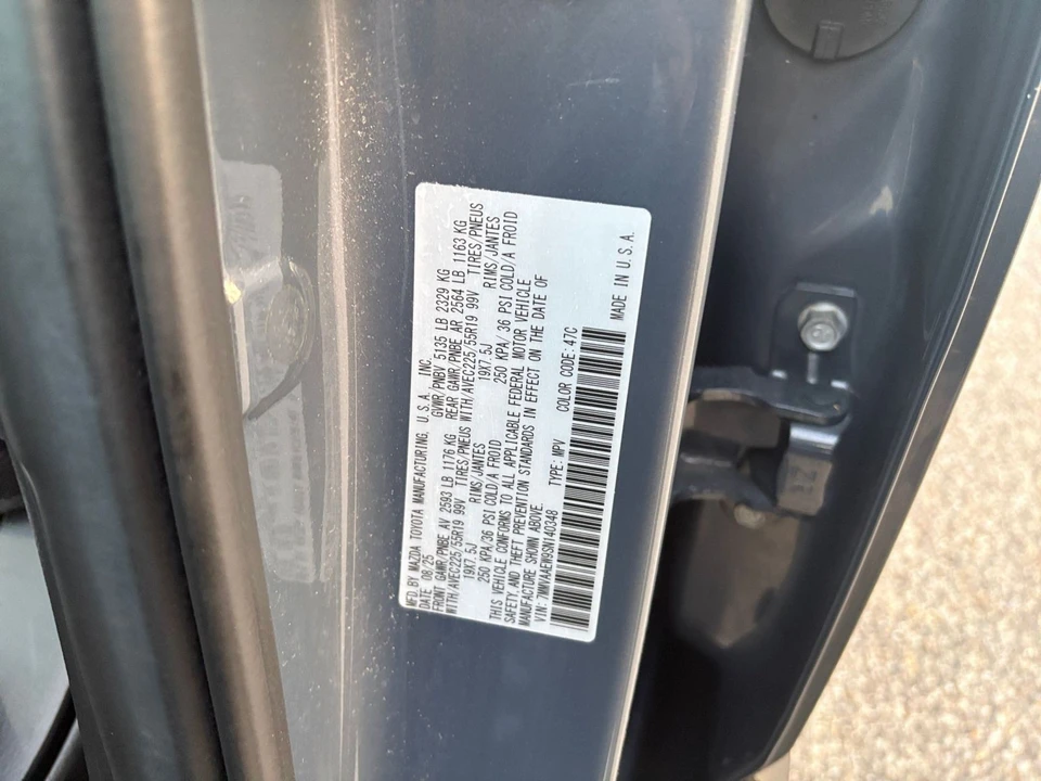 2025 Mazda CX-50 - Image 27 of 31