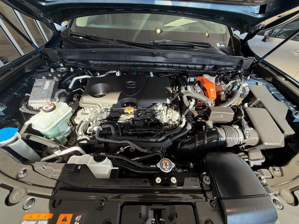 2025 Mazda CX-50 - Image 29 of 31
