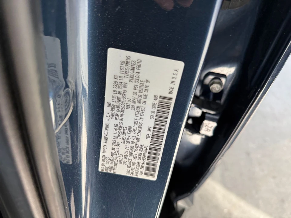 2025 Mazda CX-50 - Image 26 of 31