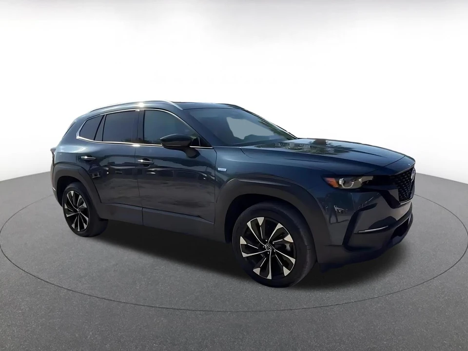 2025 Mazda CX-50 - Image 2 of 31