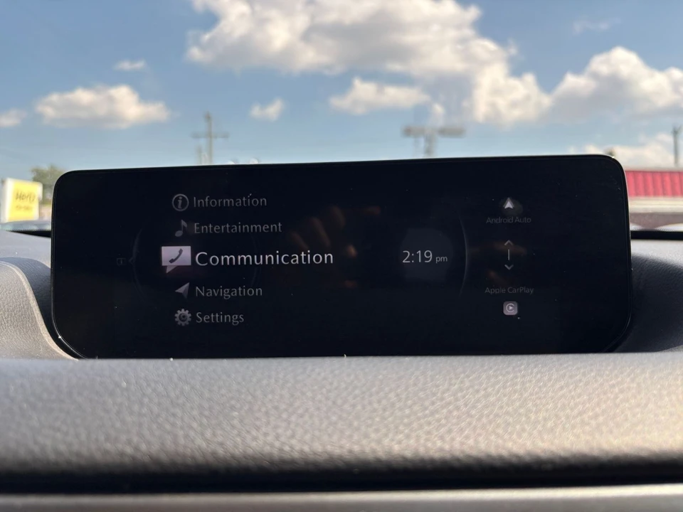 2025 Mazda CX-50 - Image 21 of 31