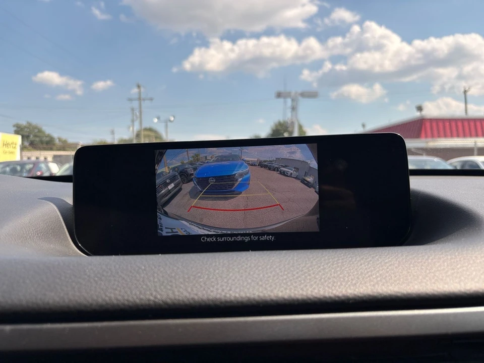 2025 Mazda CX-50 - Image 27 of 31