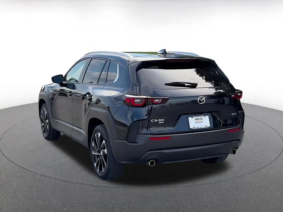 2025 Mazda CX-50 - Image 12 of 31