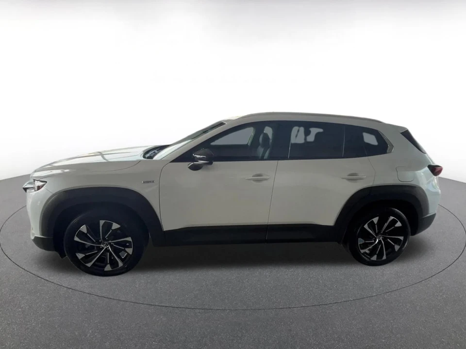 2025 Mazda CX-50 - Image 11 of 31