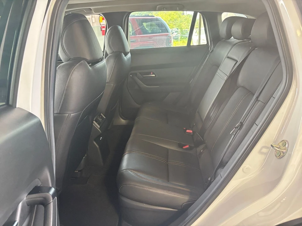 2025 Mazda CX-50 - Image 29 of 31