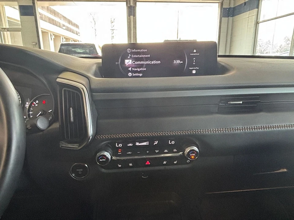2025 Mazda CX-50 - Image 19 of 31