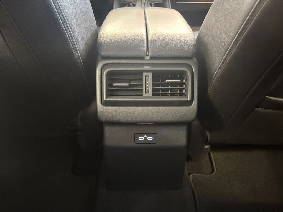 2025 Mazda CX-50 - Image 26 of 31