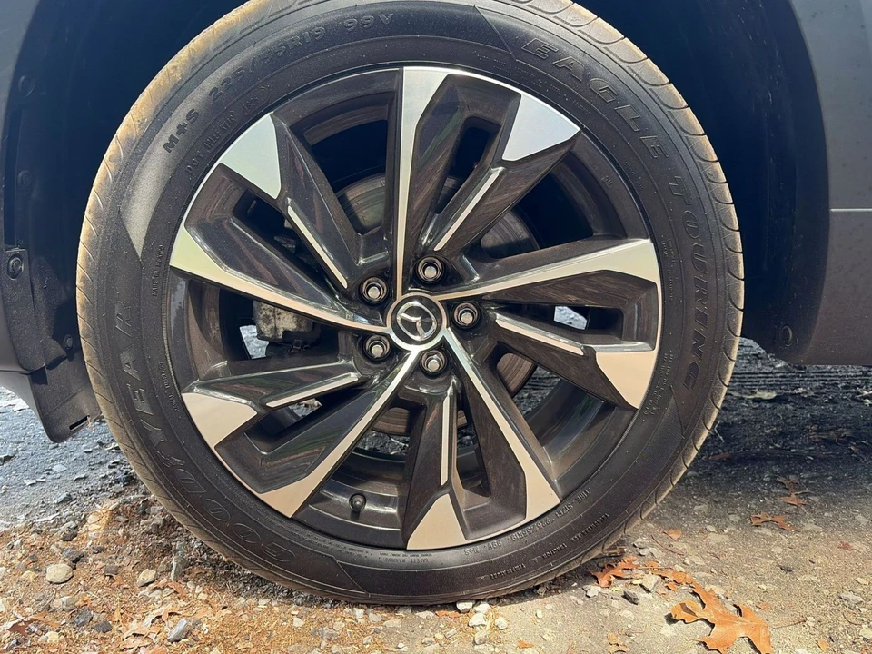 2025 Mazda CX-50 - Image 13 of 27