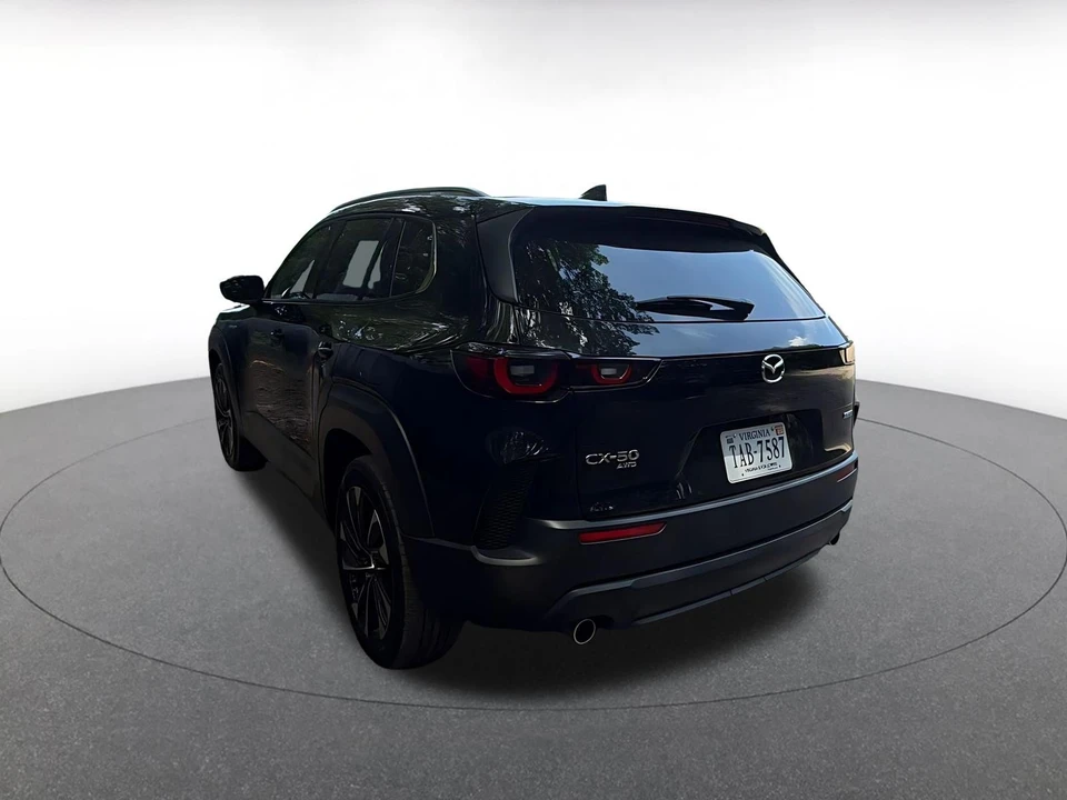 2025 Mazda CX-50 - Image 8 of 27