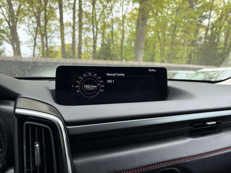 2025 Mazda CX-50 - Image 17 of 31