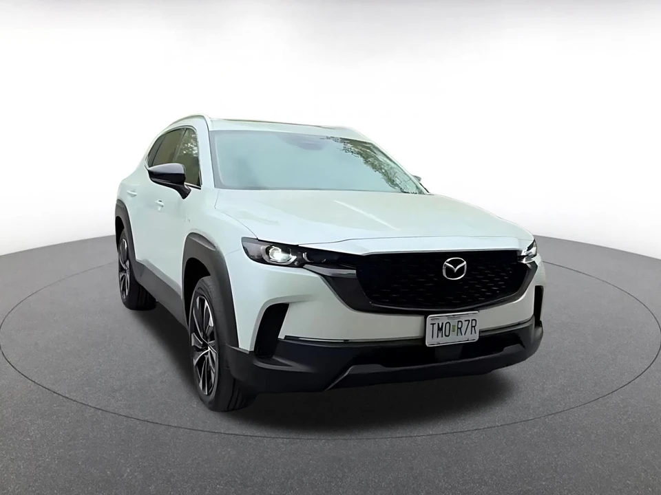 2025 Mazda CX-50 - Image 3 of 31