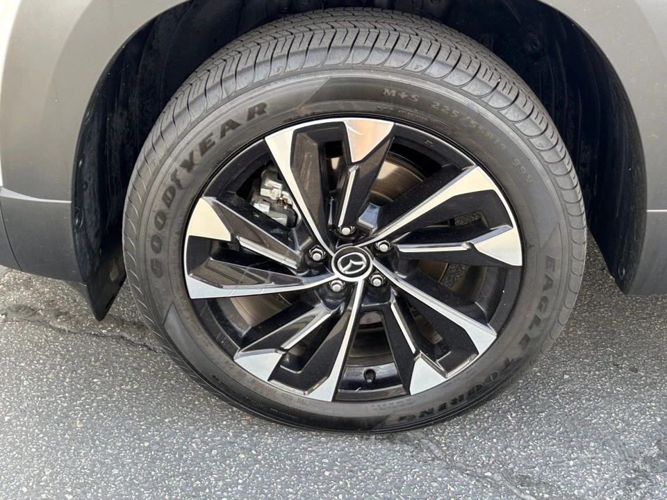 2025 Mazda CX-50 - Image 29 of 31