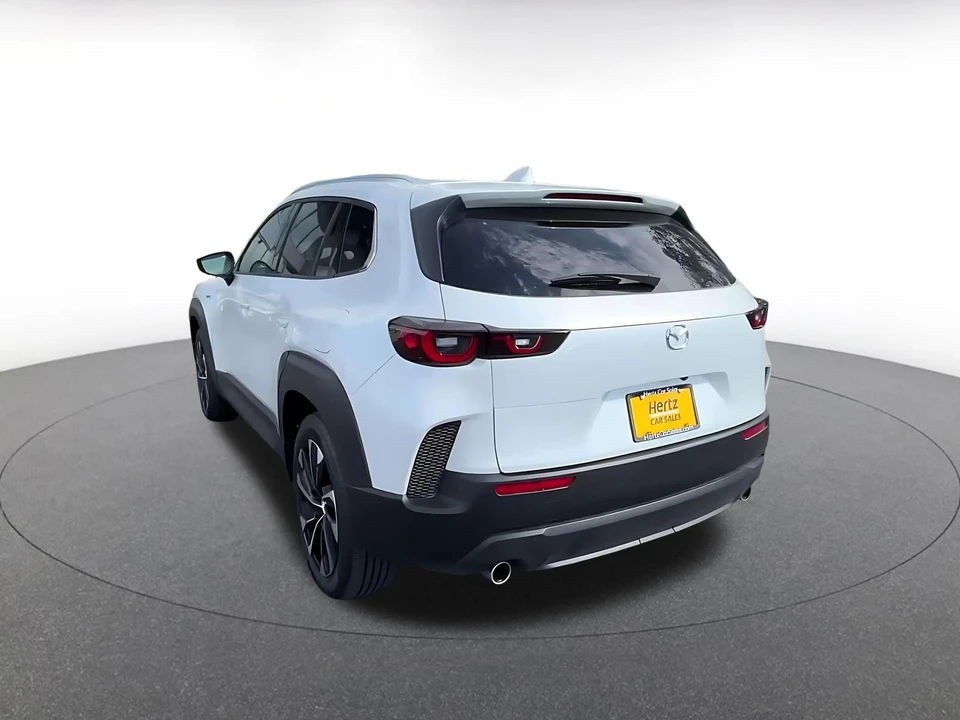 2025 Mazda CX-50 - Image 11 of 31