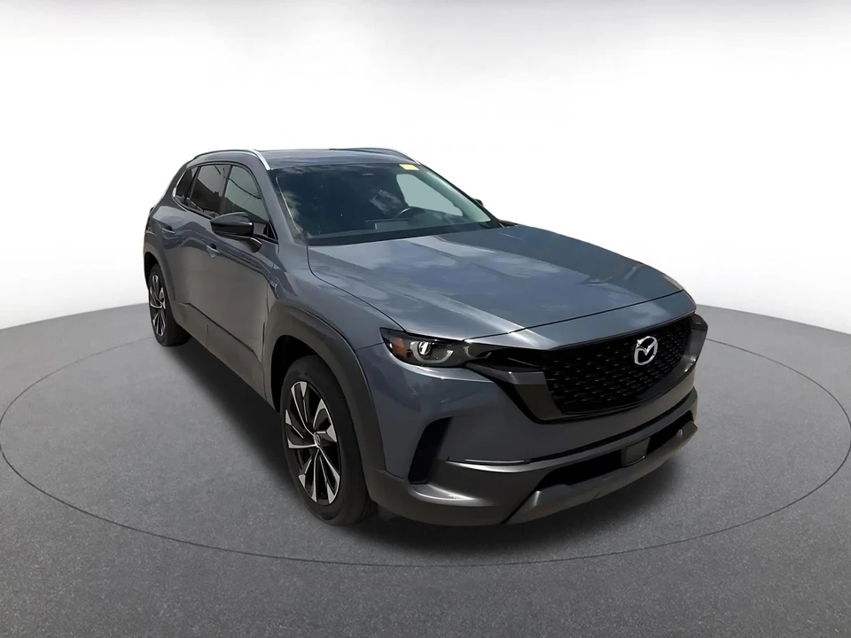 2025 Mazda CX-50 - Image 3 of 31