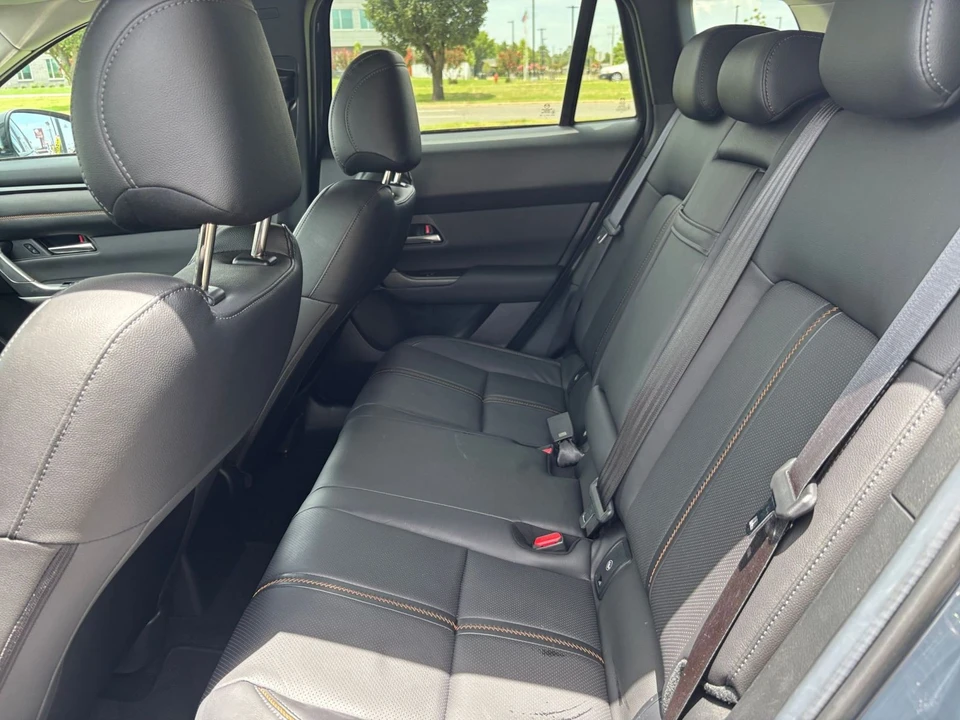2025 Mazda CX-50 - Image 29 of 31