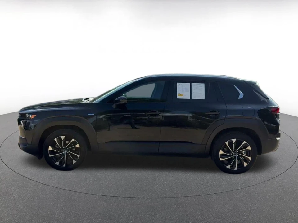 2025 Mazda CX-50 - Image 11 of 31