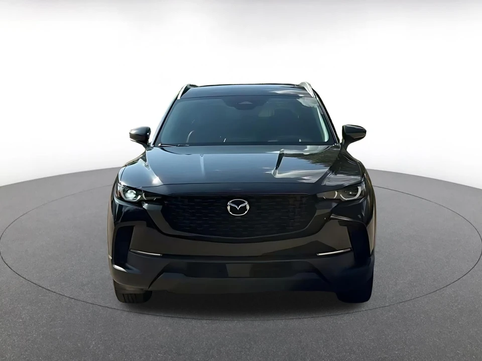 2025 Mazda CX-50 - Image 4 of 31