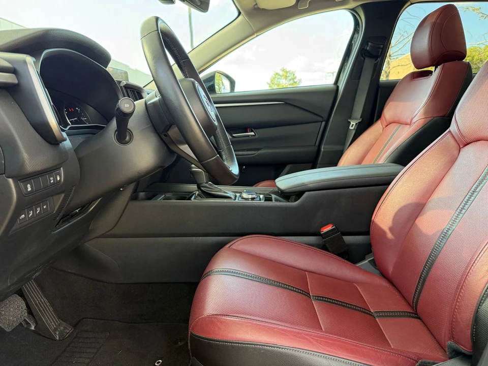 2025 Mazda CX-50 - Image 31 of 31