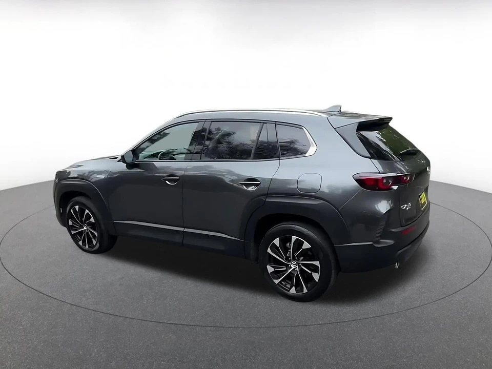 2025 Mazda CX-50 - Image 8 of 31