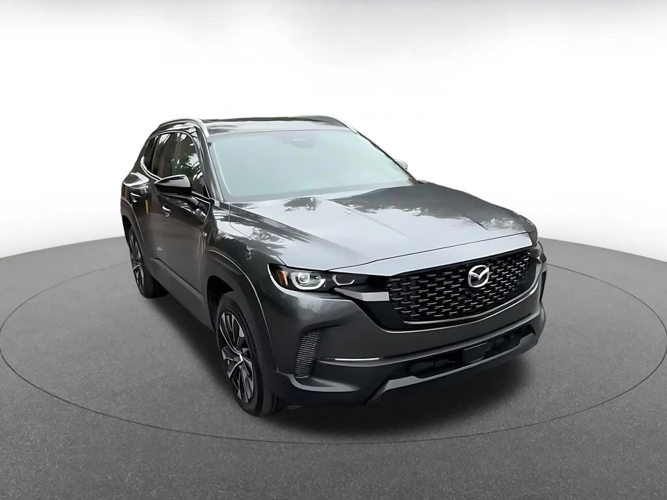 2025 Mazda CX-50 - Image 3 of 31