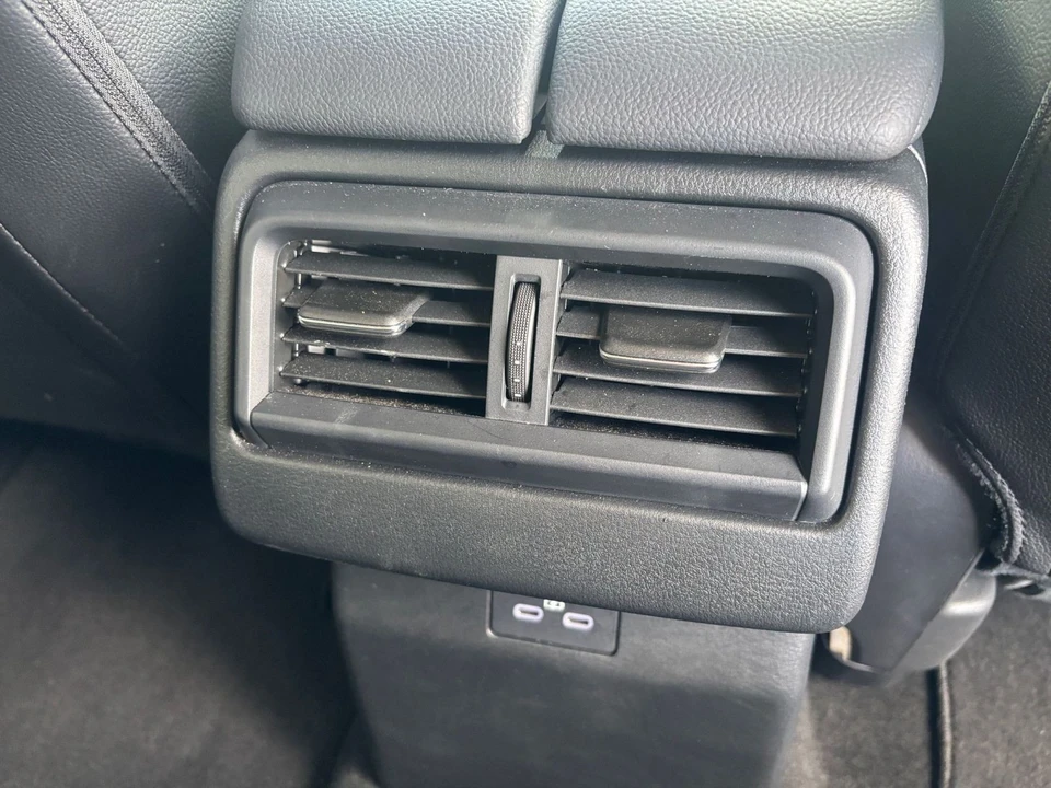 2025 Mazda CX-50 - Image 20 of 31