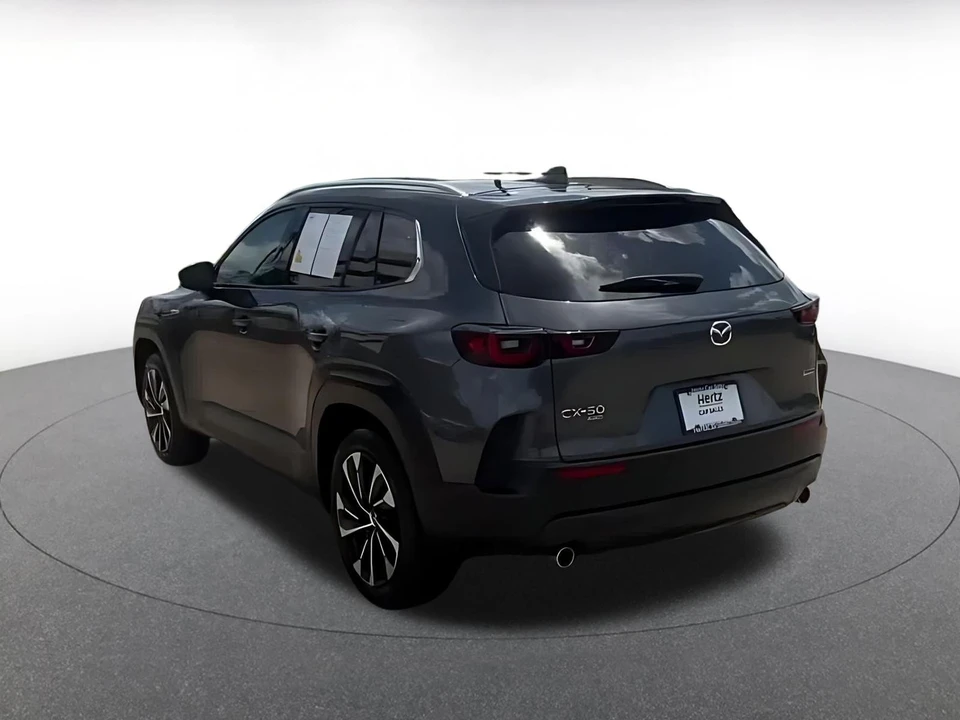 2025 Mazda CX-50 - Image 9 of 31