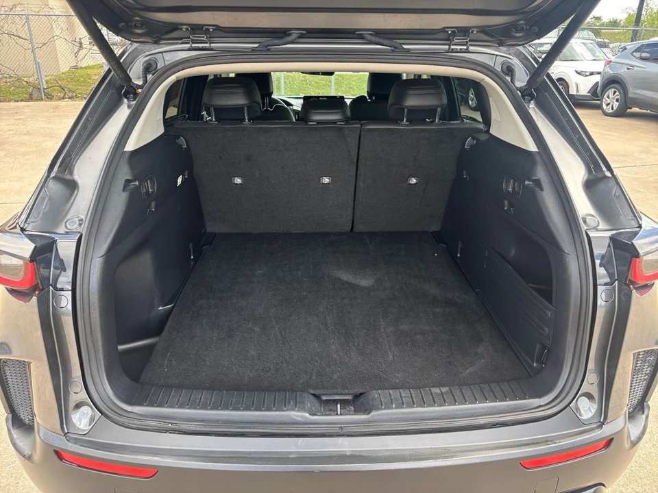 2025 Mazda CX-50 - Image 28 of 31