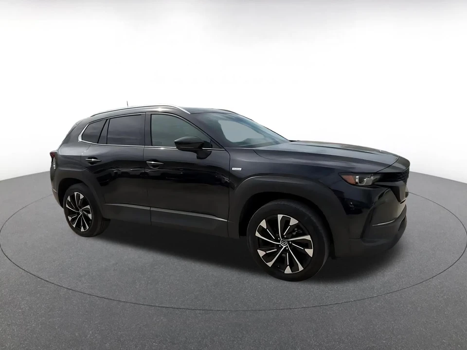 2025 Mazda CX-50 - Image 2 of 31