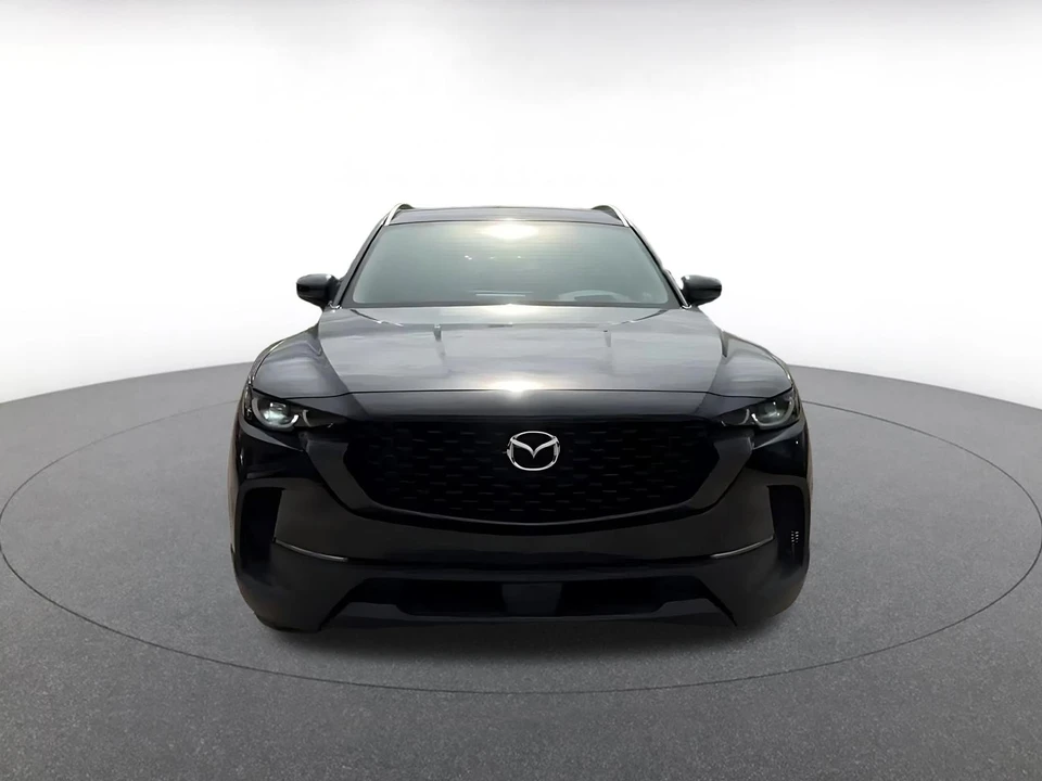 2025 Mazda CX-50 - Image 4 of 31