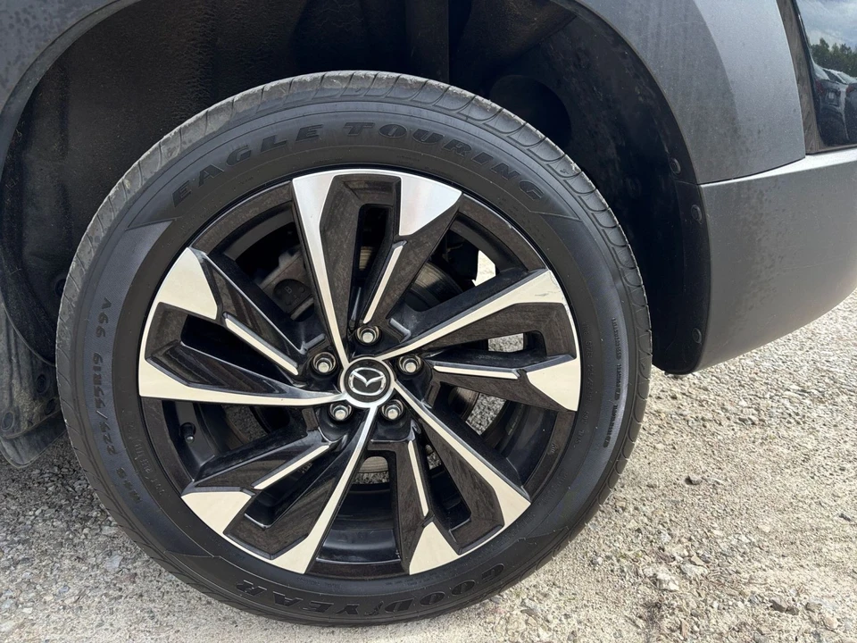 2025 Mazda CX-50 - Image 30 of 31