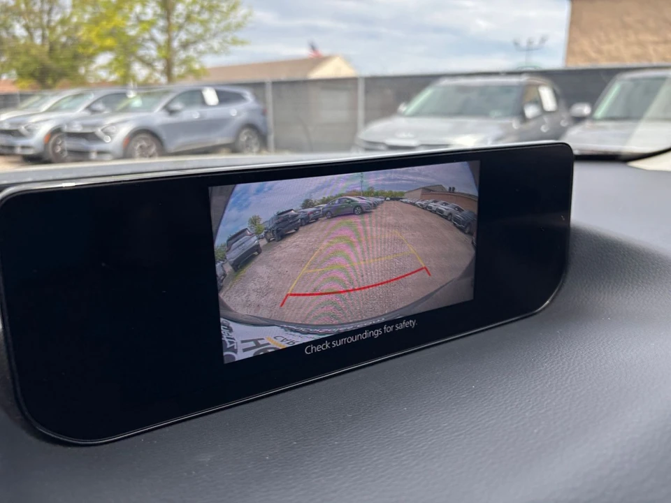 2025 Mazda CX-50 - Image 24 of 31