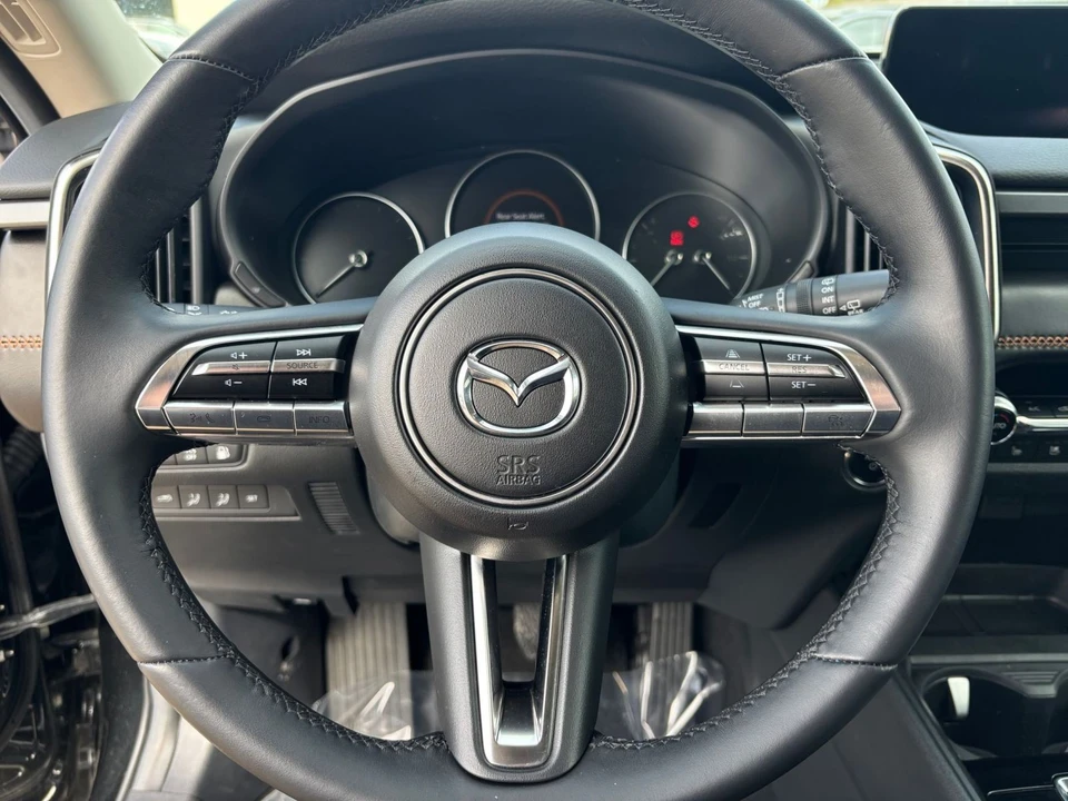 2025 Mazda CX-50 - Image 27 of 31
